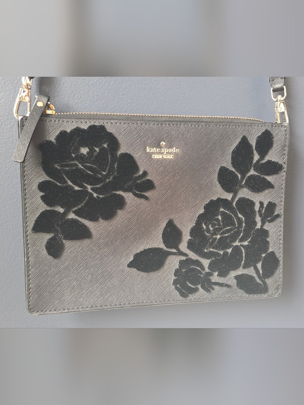 Kate Spade Hilli Crossbody Purse; Black w/ Velvet Flowers
